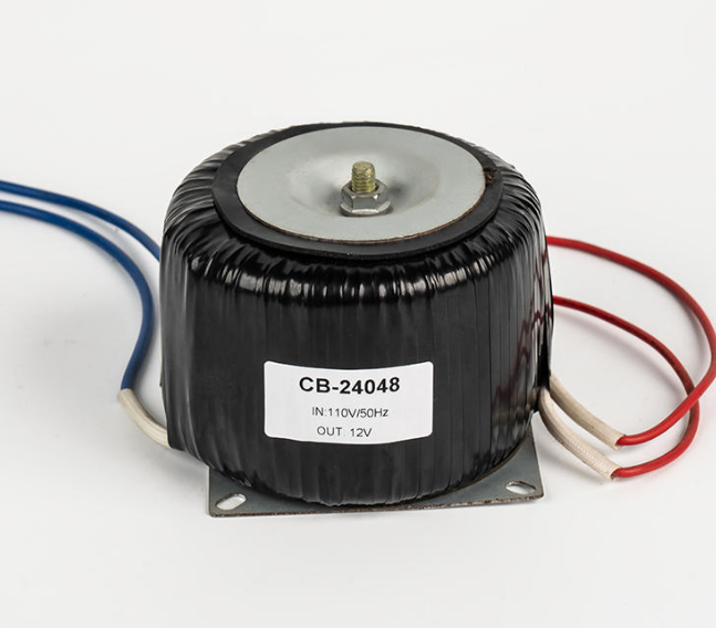 Koliko je važan niskofrekventni toroidalni transformator za stabilnost napajanja?